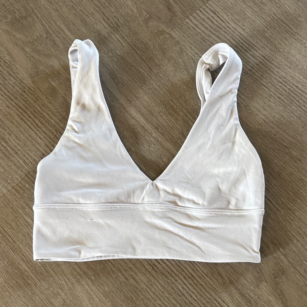 Lululemon Align V-neck bra size 4